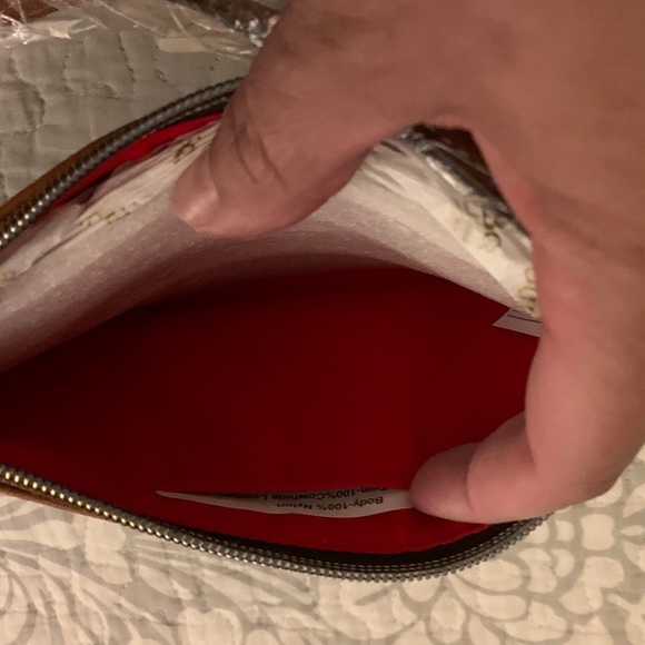 Doone and Burke Royals Wristlet - Picture 4 of 4